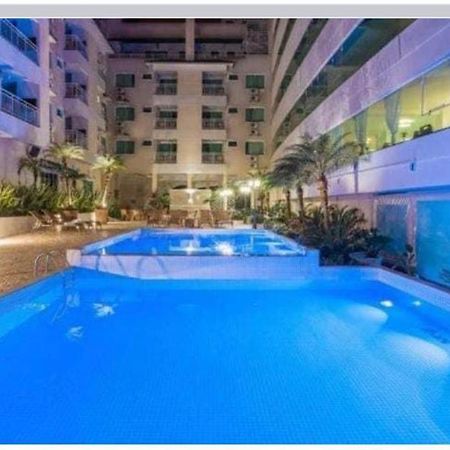 Apartamento Em Condominio Em בומבינאס מראה חיצוני תמונה