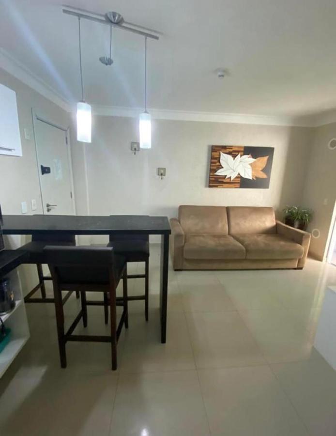 Apartamento Em Condominio Em בומבינאס מראה חיצוני תמונה